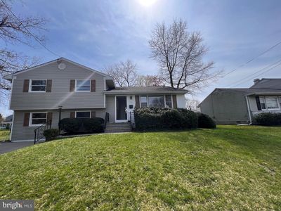 6 Walnut Dr, Burlington, NJ, 08016