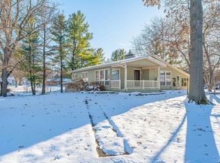 123 20th St, Lincoln, IL 62656