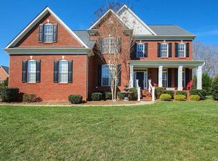 324 E Waterlynn Rd, Mooresville, NC 28115