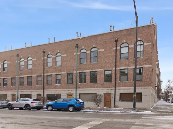 750 N Noble St APT F, Chicago, IL 60642