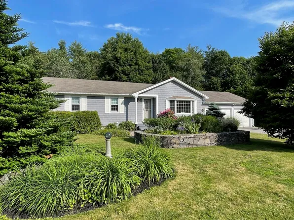 34 Hillview Avenue, Saco, ME 04072