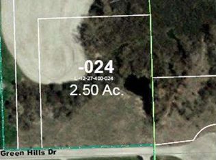 433 Green Hills Dr, Saline, MI 48176