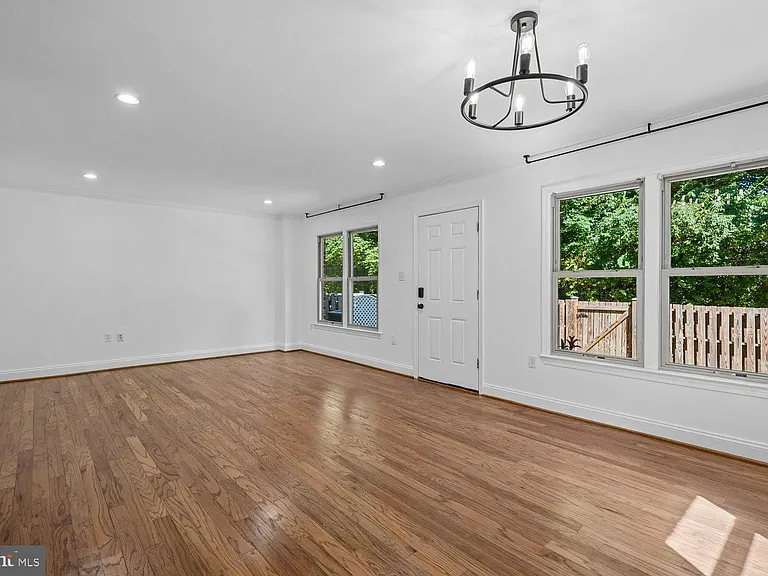 7861 Coddle Harbor Ln #29 — Photo 8