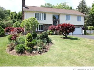 273 E Ridge Rd, Middletown, CT 06457