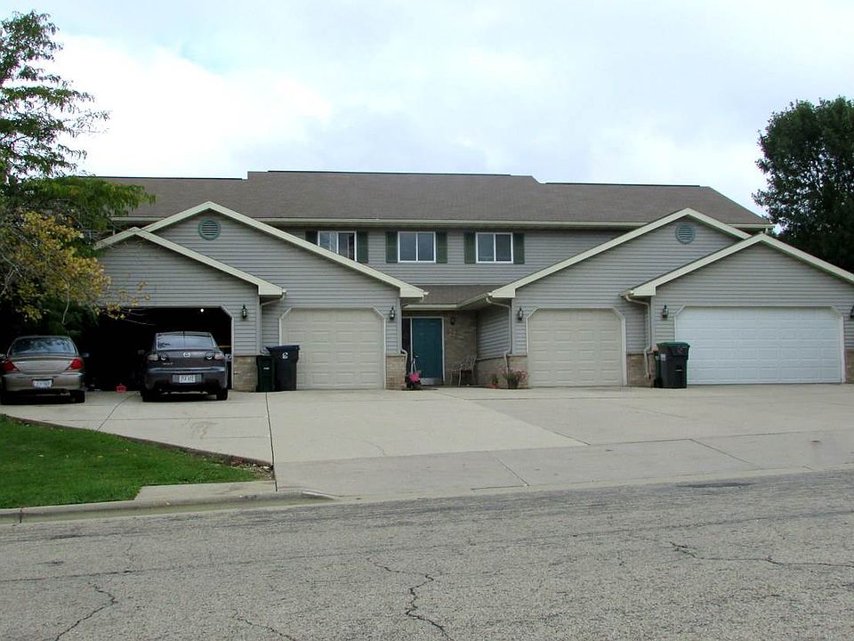 2nd image of 635-655 W Blackhawk Dr