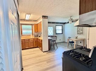 1554 Grattan Rd, Columbus, OH 43227