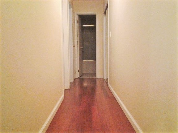 3rd image of 18 N End Dr #18