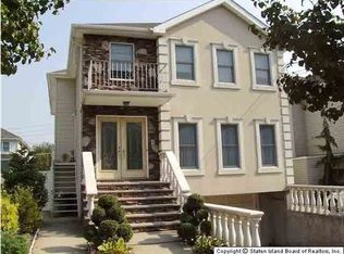 115 Jeannette Ave, Staten Island, NY 10312