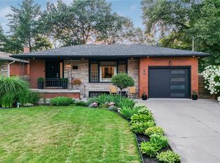 24 Garvey Cres, Hamilton, ON L8K 3X1