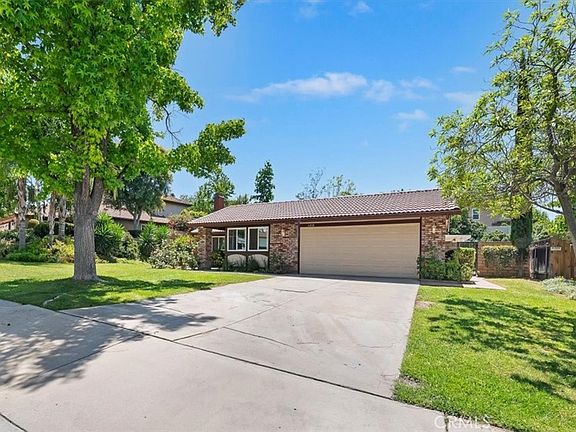 4th image of 1248 Shakespeare Dr