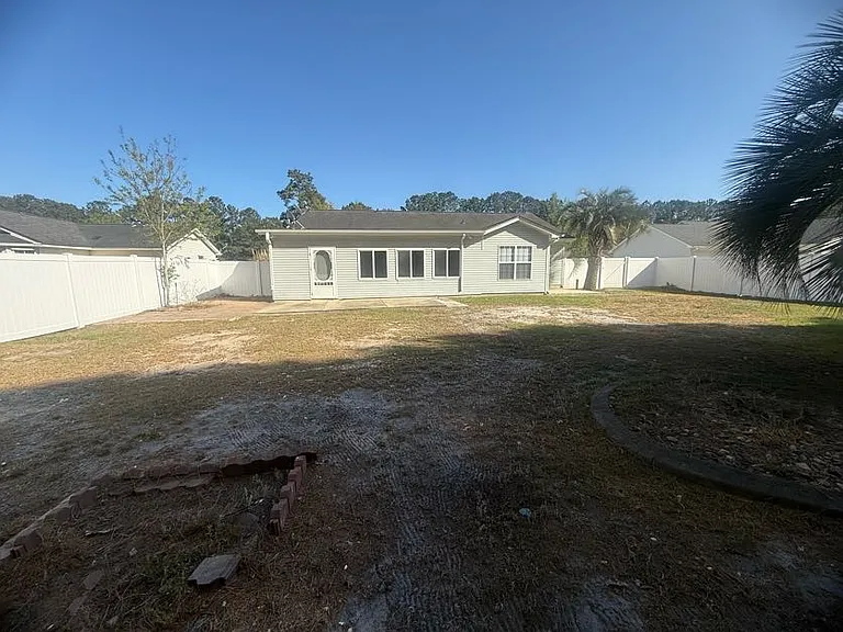 1132 Lancelot Ln — Photo 32