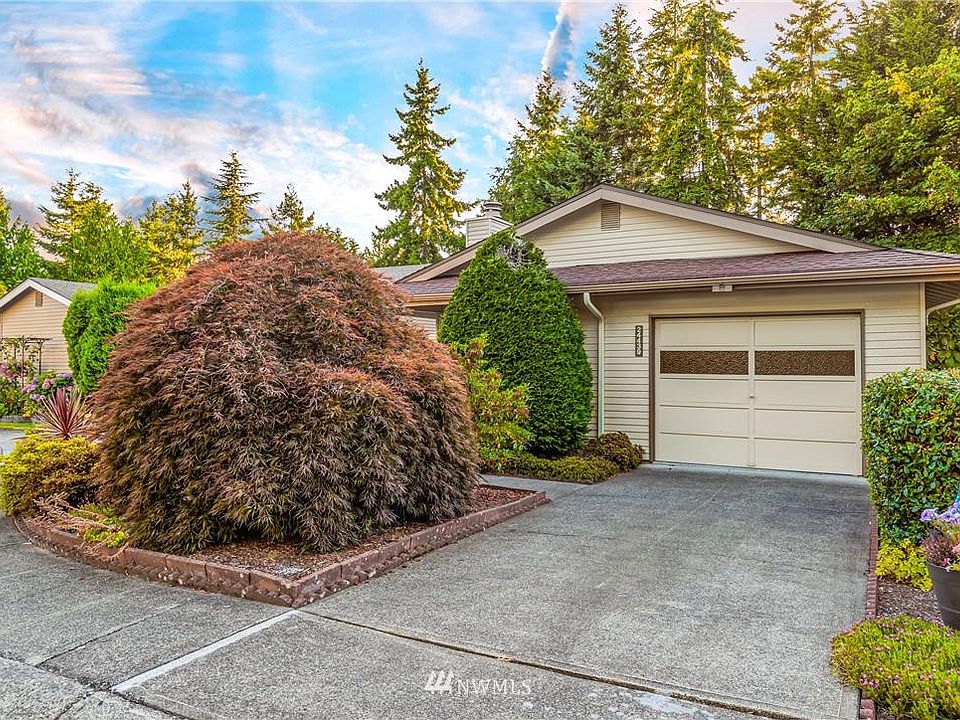 1st image of 24439 12th Ave S