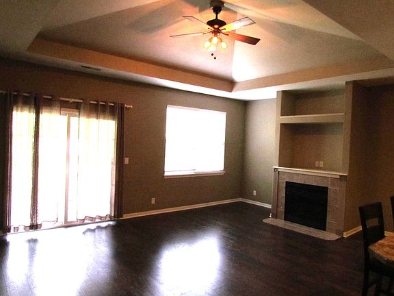 4th image of 1633 White Oak Trl #8