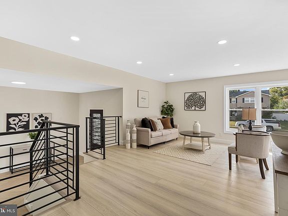 4th image of 120 Canterbury Rd