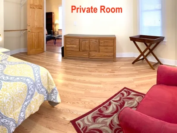 206 California Ave Floor 2, Providence, RI 02905