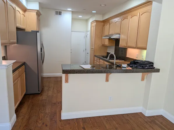 49027 Woodgrove Cmn, Fremont, CA 94539