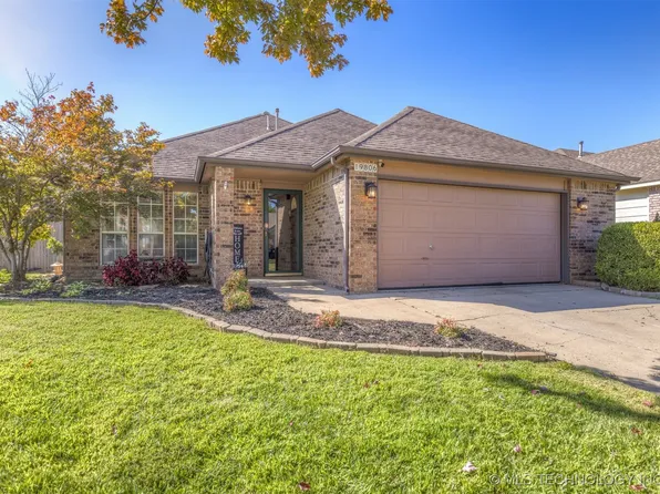 19806 E 38th St S, Broken Arrow, OK 74014
