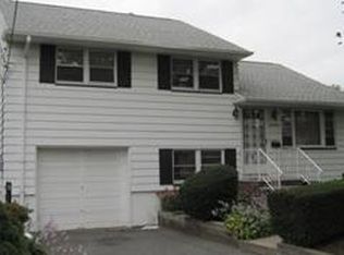 426 Cornell Ave, Rahway, NJ 07065