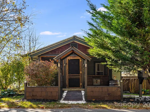 209 Glendale Ave, Asheville, NC 28803