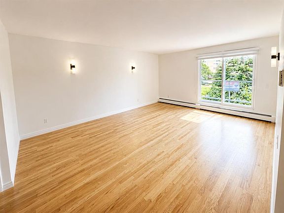 3rd image of 210 S 25th Ave SW #10