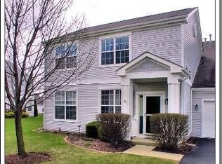 310 Cascade Ln, Oswego, IL