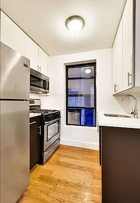 Rented by Living New York | media 3