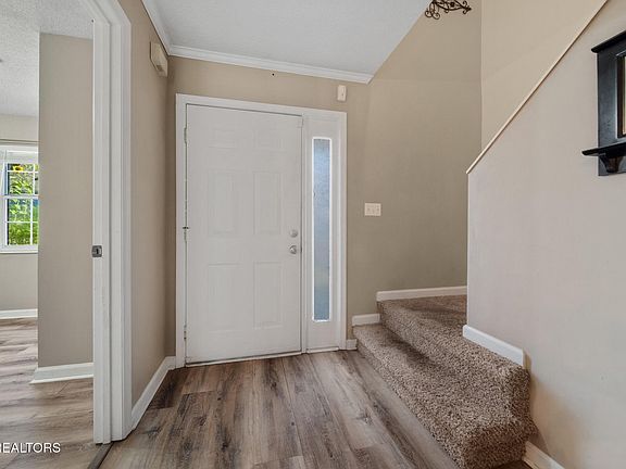 2nd image of 2019 Silverbrook Dr