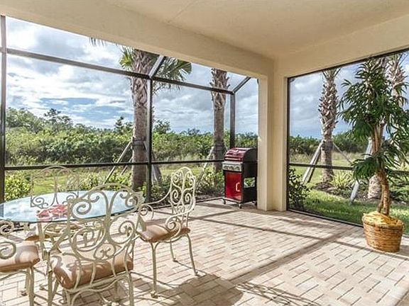 2nd image of 1562 Oceania Dr S