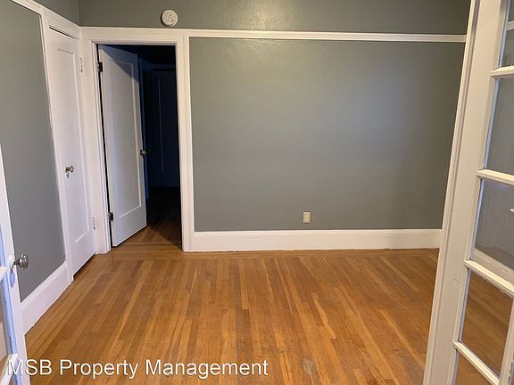 5th image of 5425 Lowell St #4180731