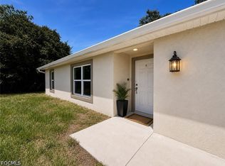 1173 E Benbow Cir, Labelle, FL 33935