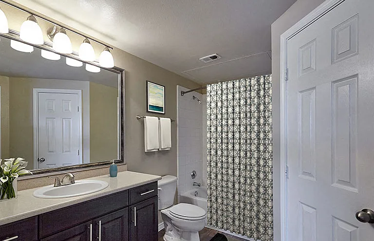 Towne Crossing Apartments — Photo 40