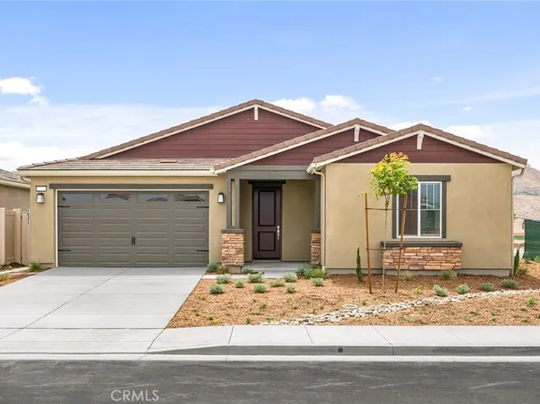 818 Longhorn Dr, San Jacinto, CA 92582
