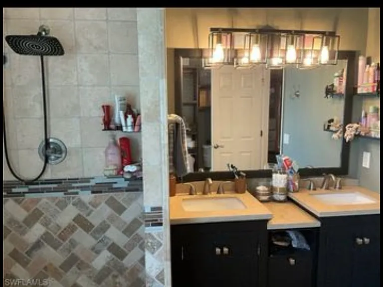 6715 Willow Lake Cir — Photo 15