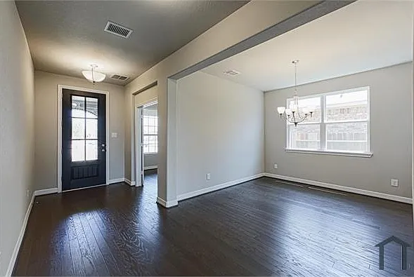 21239 Bering Reach Dr — Photo 4