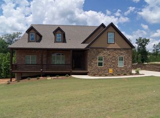 30 Bradley Dr, Fort Mitchell, AL 36856