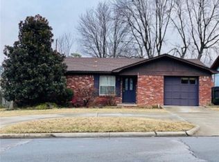 1615 Savannah Dr, Fort Smith, AR 72901