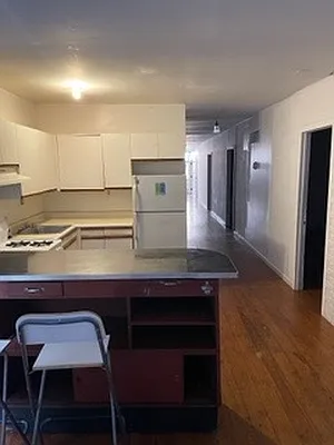 Rented by R New York | media 10