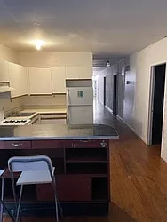 Rented by R New York