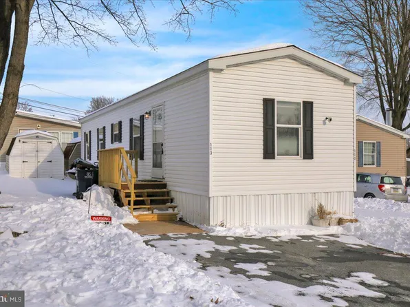 113 Meadow Ln, Lititz, PA 17543
