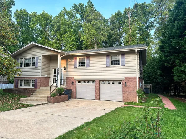 3119 Battersea Ln, Alexandria, VA 22309