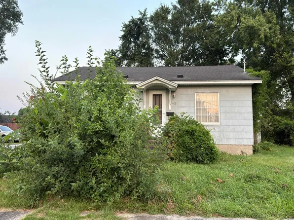 408 S Hill St, Marion, IL 62959