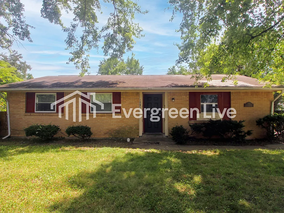 10053 Nassau Ln