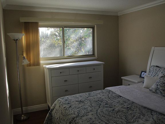 3rd image of 4079 Shona Ct