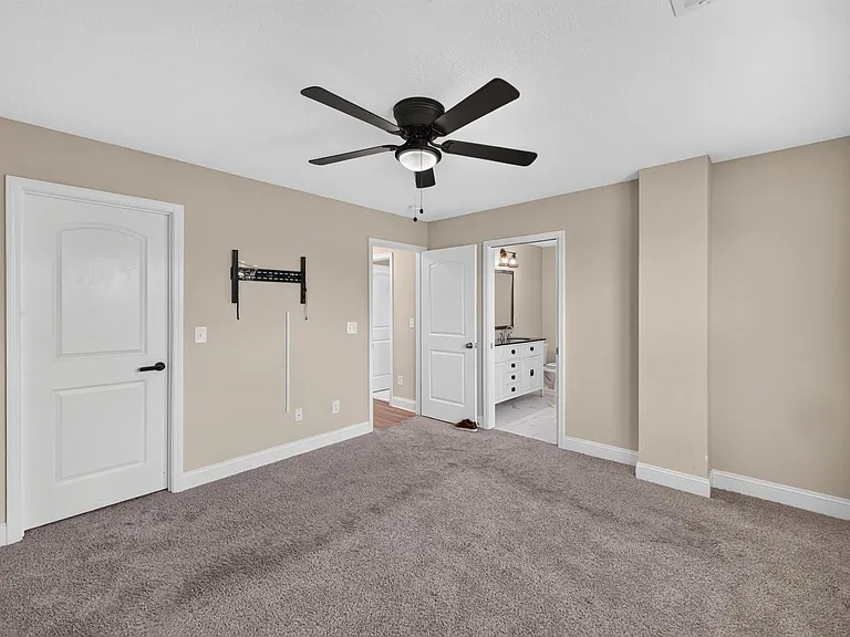 934 Boyd Ln — Photo 21