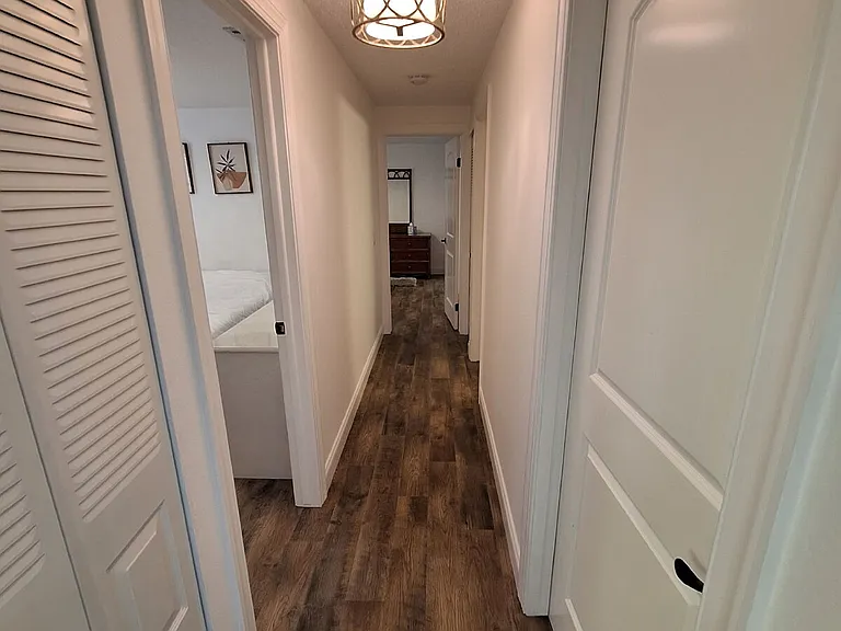 4022 Beaver Ln #1000G — Photo 10