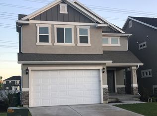 901 W McKenna Rd, Bluffdale, UT 84065