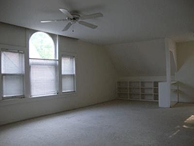 Living Room, 20 x 25'