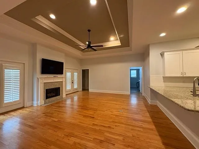 3251 Carollton Dr — Photo 4