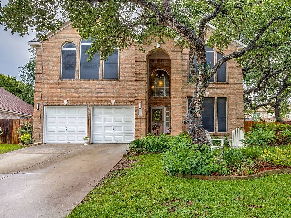 1st image of 2624 Cove Trl