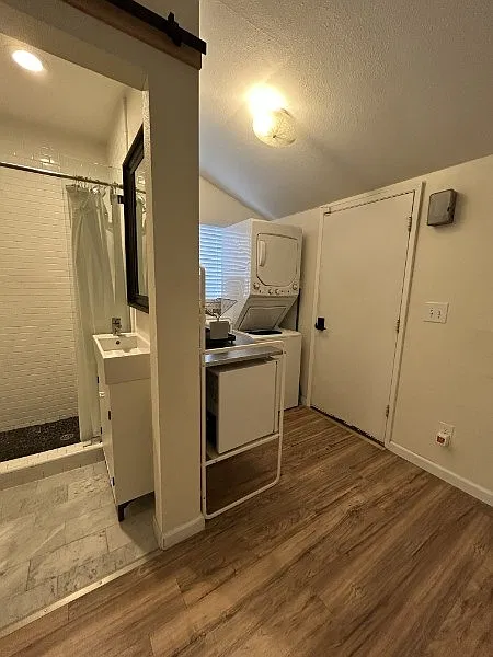 1 bed, 600 sqft, $1,095 — Photo 4